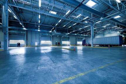 Halle in Wuppertal 9.000.000 € 13245 m²
