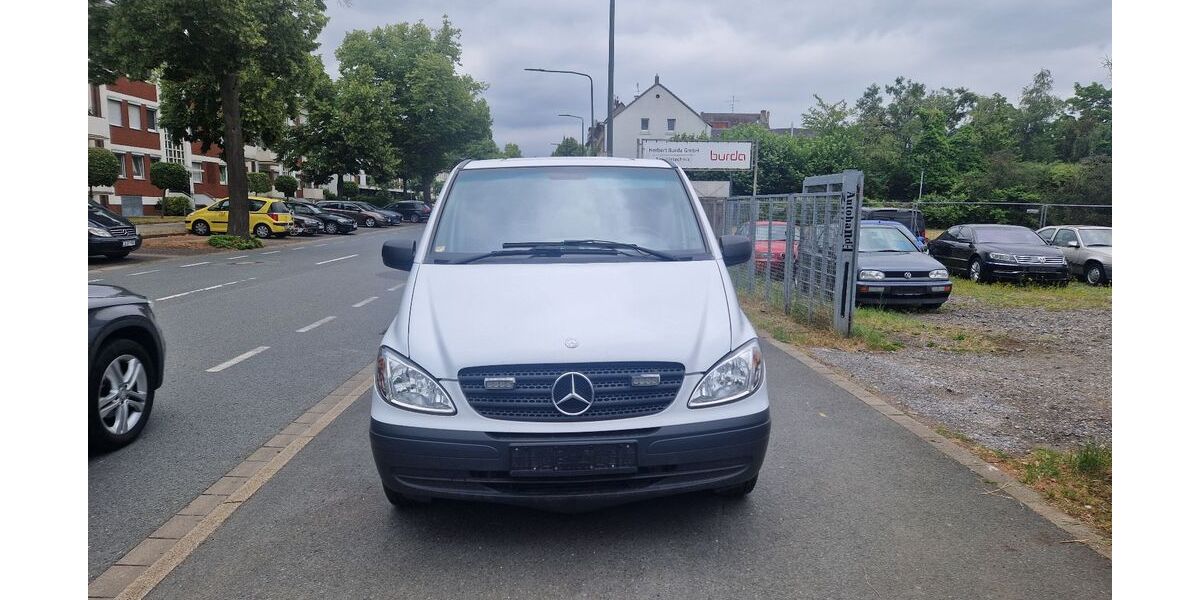 Mercedes-Benz Vito 222.746 km 7.200 &euro; Düsseldorf 40549