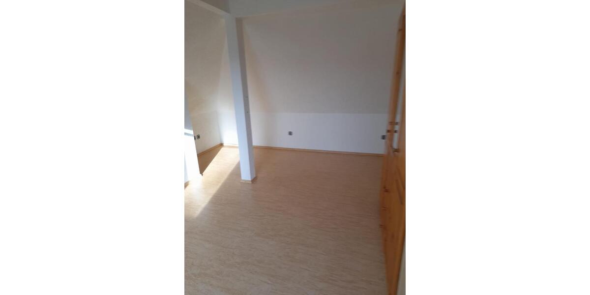 Reihenhaus Duisburg Beeck - 5 Zimmer, 135 m&sup2;, 360.000&euro; | Angebot:26367554