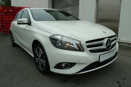 Mercedes A 180 CDI Style Sportsitze Klima Navi Alu Kamera