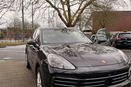 Porsche Cayenne 126.000 km 43.950 &euro; Krefeld 47800