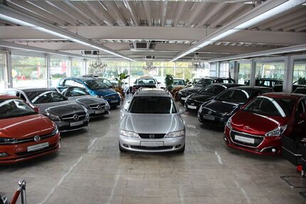 Opel Vectra 150.000 km 2.990 € Essen 45356