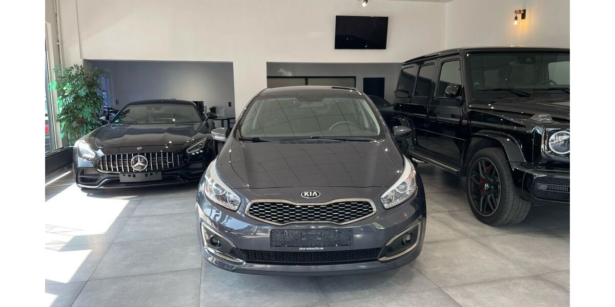 Kia ceed / Ceed 111.164 km 10.000 &euro; Oberhausen 46049