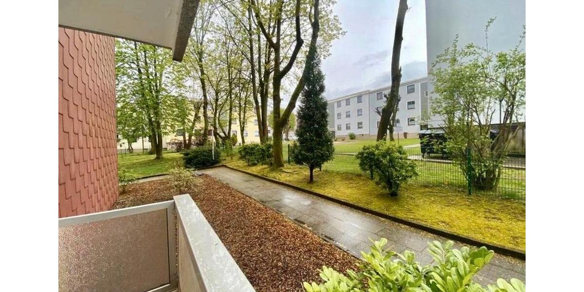 Erdgeschoßwohnung Bochum Höntrop - 3.5 Zimmer, 69 m&sup2;, 800&euro; | Angebot:26399891