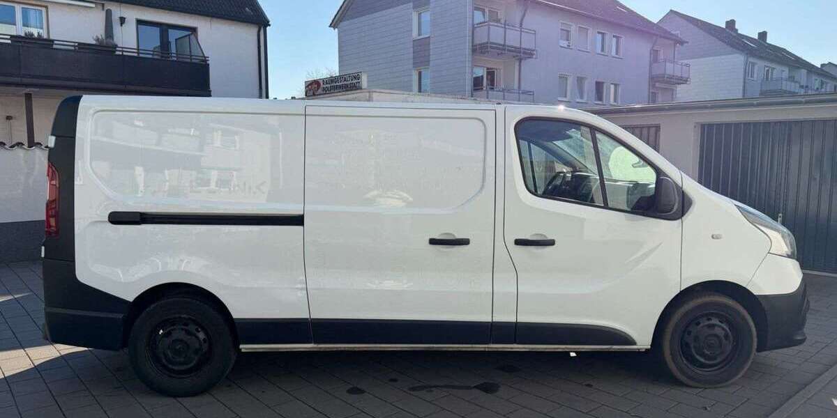 Renault Trafic 156.000 km 10.800 &euro; Duisburg 47259