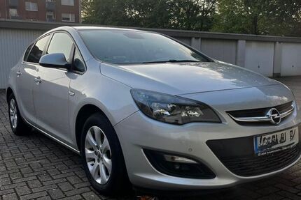 Opel Astra 169.000 km 6.499 &euro; Duisburg 47179