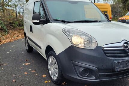 Opel Combo 119.000 km 5.950 &euro; Marl 45770