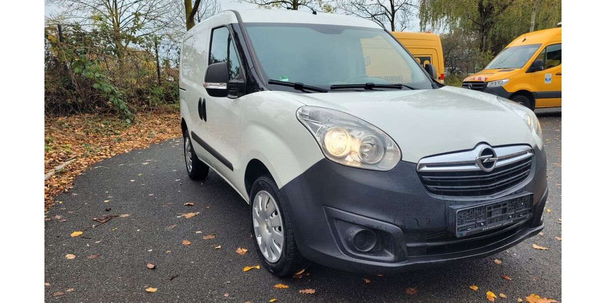 Opel Combo 119.000 km 5.950 &euro; Marl 45770