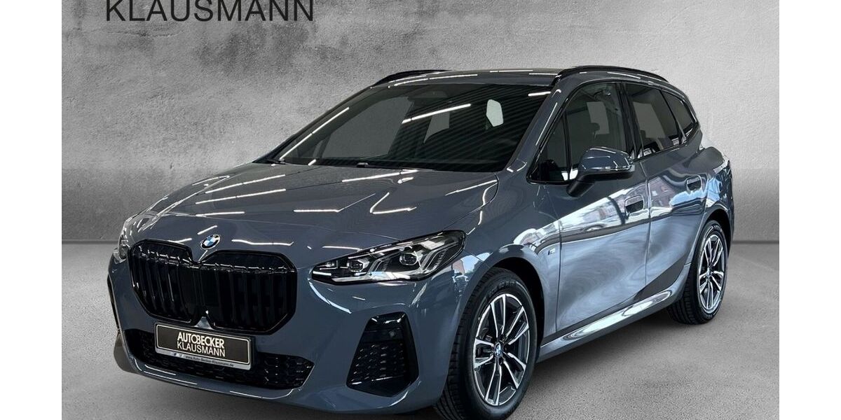 BMW 220 Active Tourer 8.000 km 35.990 &euro; Krefeld 47800