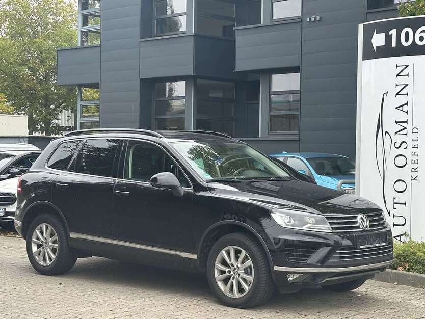 VW Touareg 165.035 km 16.950 € Krefeld 47805