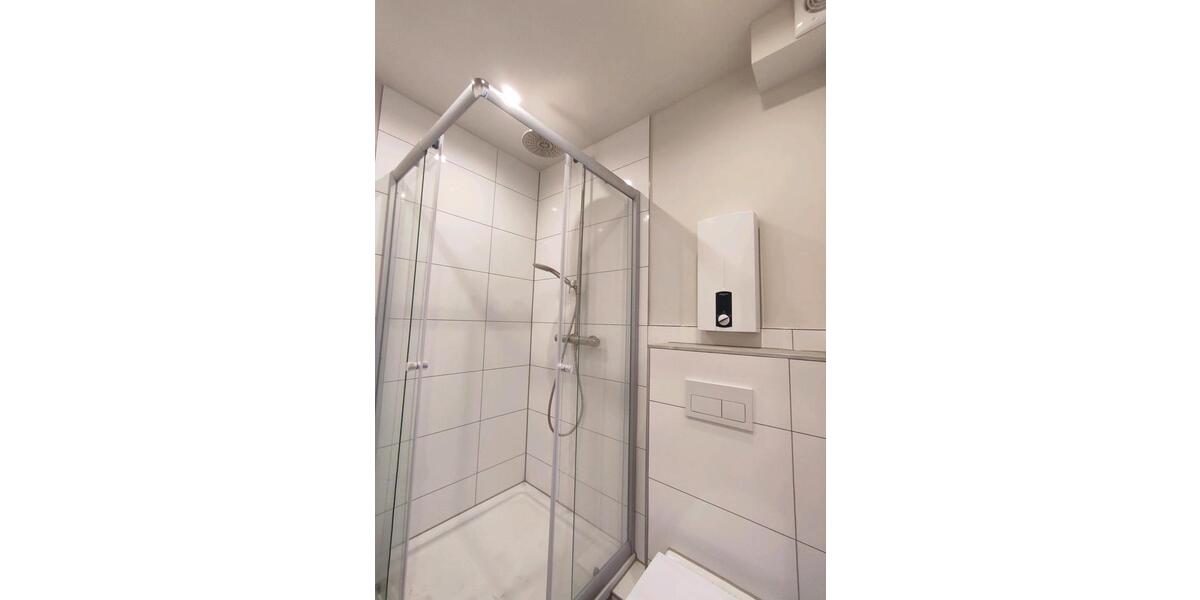 Helle, moderne Wohnung in 2. Etage mit Ausblick 2 zimmer