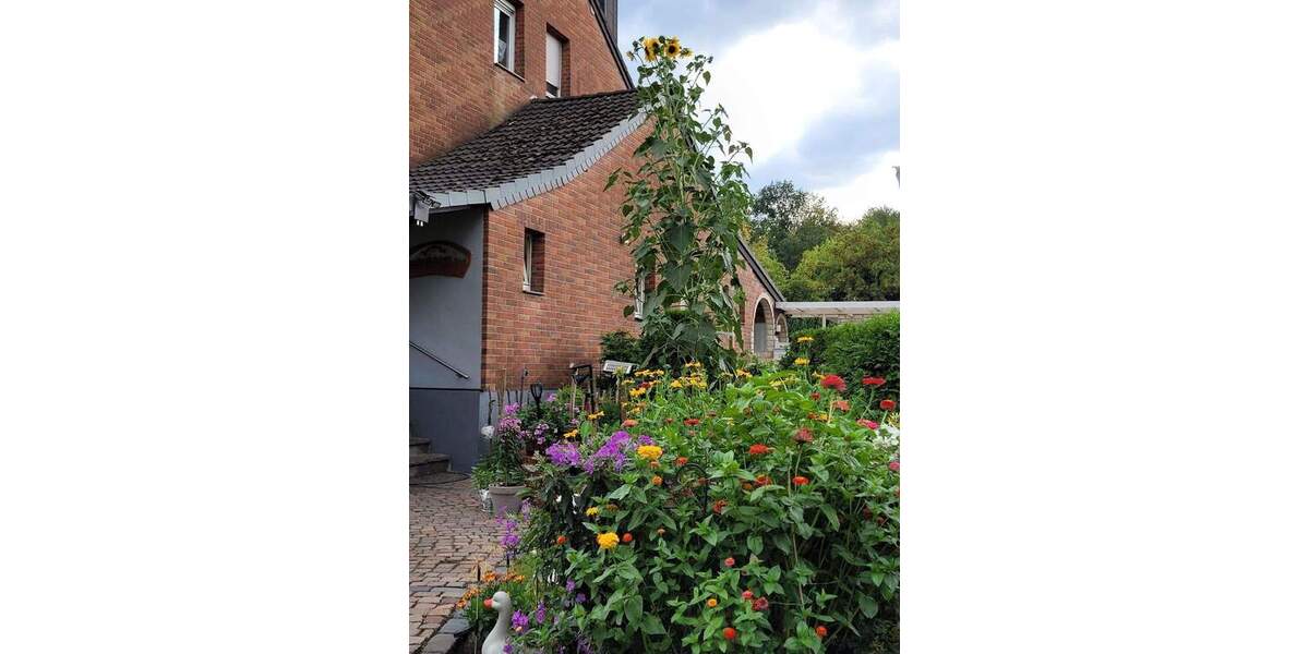 Charmante Doppelhaushälfte mit Geschichte in Recklinghausen-Hochlarmark 3 zimmer