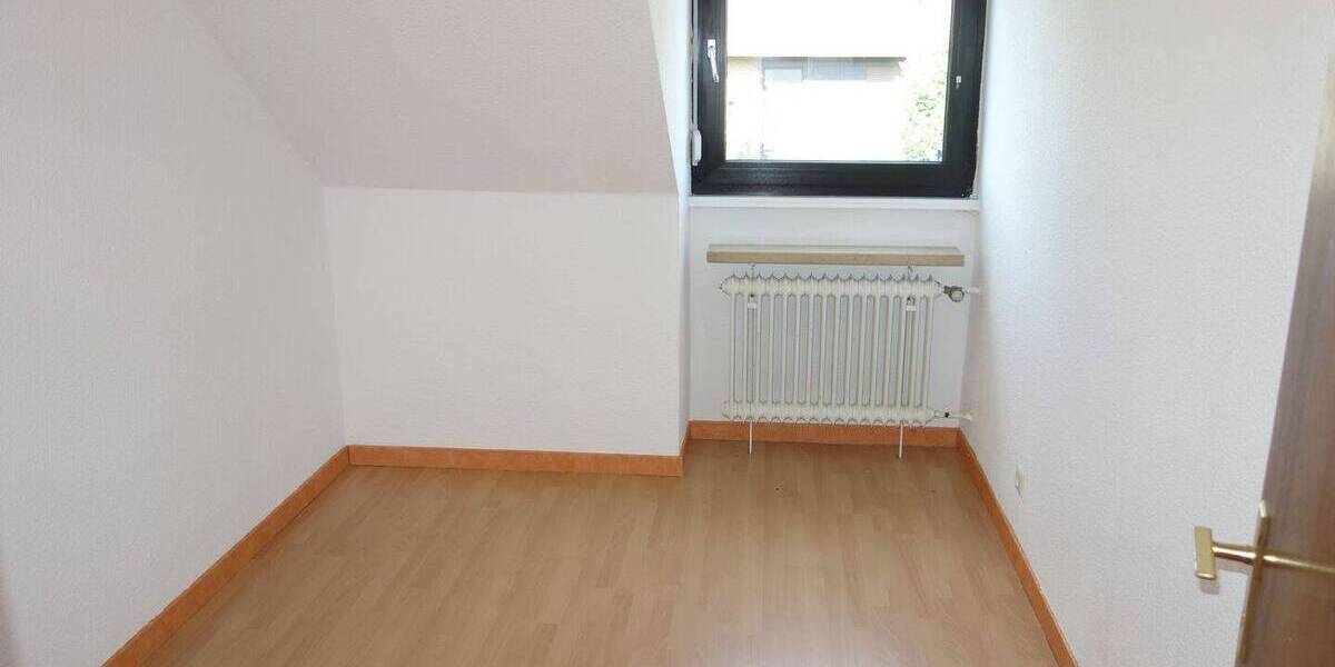 Mehrfamilienhaus, Wohnhaus Düsseldorf Hubbelrath - 7 Zimmer, 237 m&sup2;, 870.000&euro; | Angebot:26417364