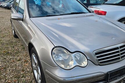 Mercedes-Benz C 200 220.000 km 3.980 &euro; Rheinberg 47495