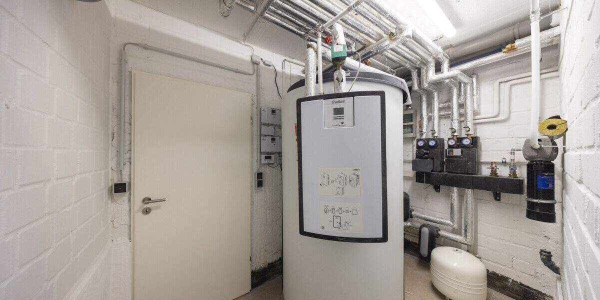 Energieeffizientes Wohnjuwel in Top-Lage! Kernsanierter Bungalow am Strümper Berg 7 zimmer