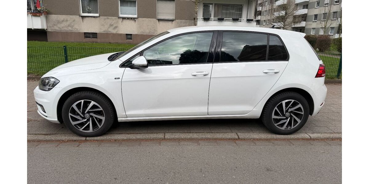 VW Golf 195.000 km 10.950 &euro; Oberhausen 46047