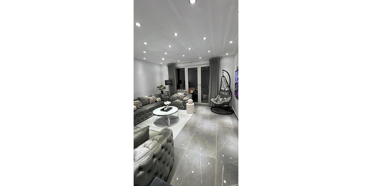 Etagenwohnung Essen Stadtkern - 3 Zimmer, 79 m&sup2;, 990&euro; | Angebot:26428292
