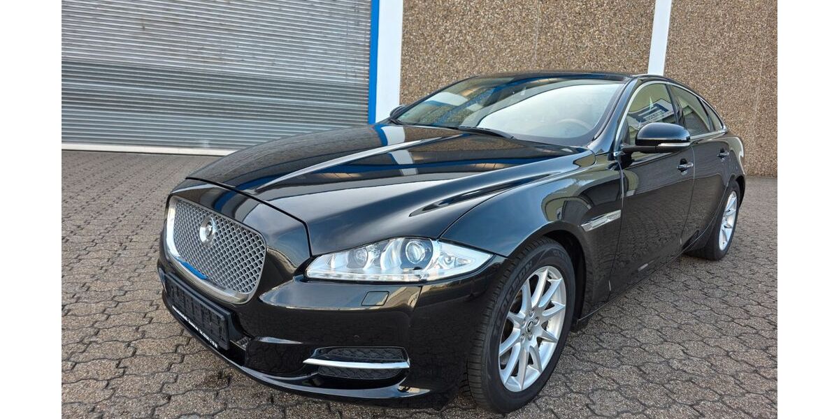 Jaguar XJ 197.000 km 11.499 &euro; Moers 47441