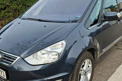 Ford Galaxy 258.000 km 4.900 &euro; Essen 45141