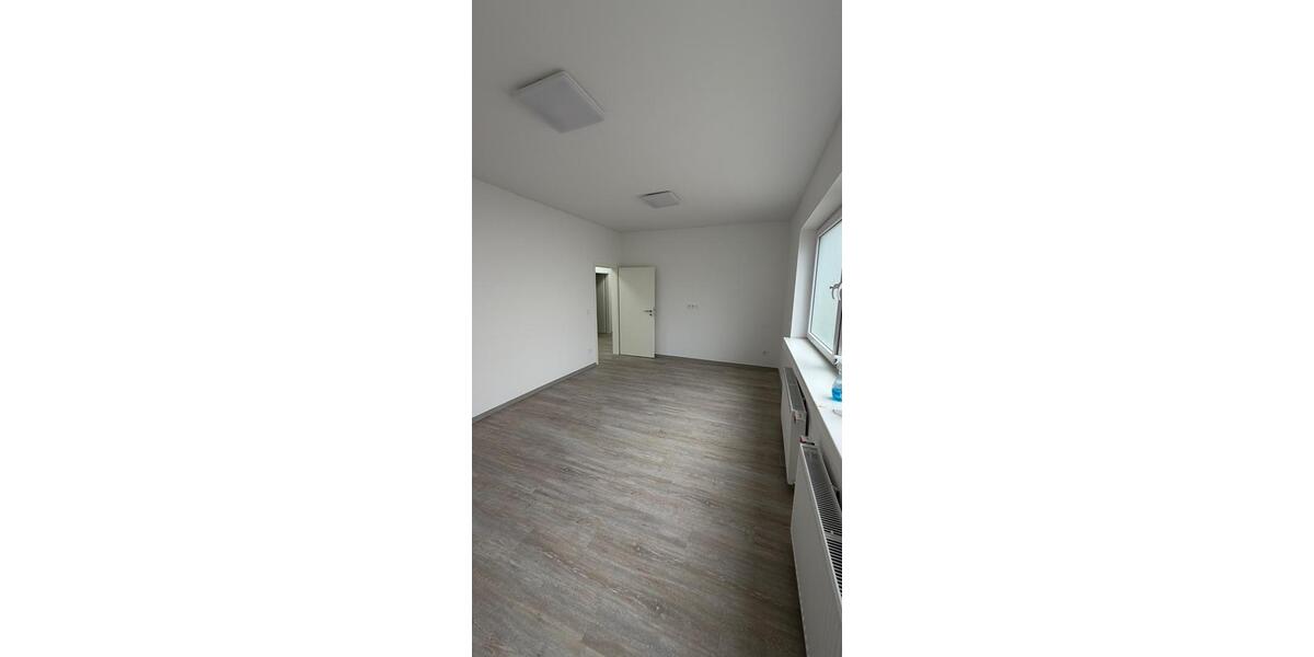Erdgeschoßwohnung Gladbeck Brauck - 4.5 Zimmer, 130 m&sup2;, 1.250&euro; | Angebot:26411564