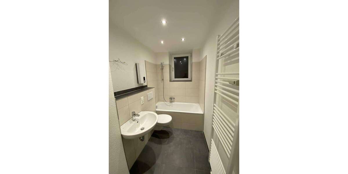 Wohnung zum Mieten in Duisburg 298 € 41.33 m² 1 zimmer