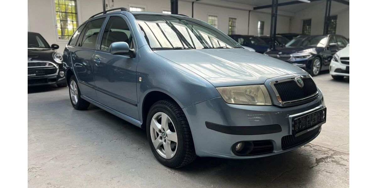 Skoda Fabia 126.000 km 2.370 &euro; Velbert 42551