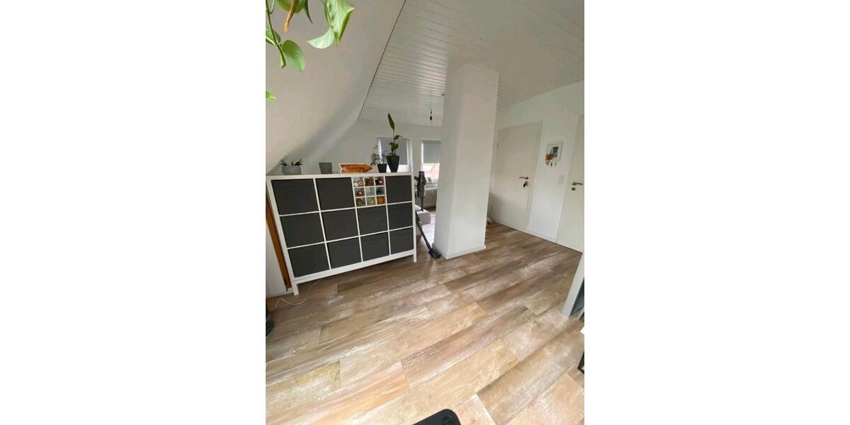 Dachgeschoßwohnung Bottrop Feldhausen - 1.5 Zimmer, 55 m&sup2;, 495&euro; | Angebot:26329327