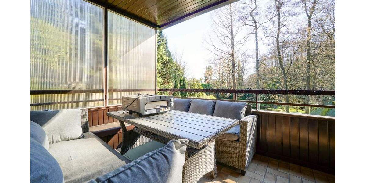 Etagenwohnung Mülheim an der Ruhr Saarn - 3 Zimmer, 94 m&sup2;, 1.300&euro; | Angebot:25399868