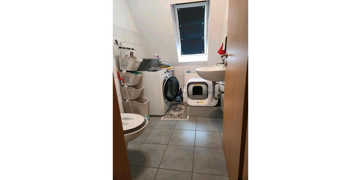 Dachgeschoßwohnung Duisburg Duisburg-Mitte - 8 Zimmer, 164 m&sup2;, 265.000&euro; | Angebot:27167080