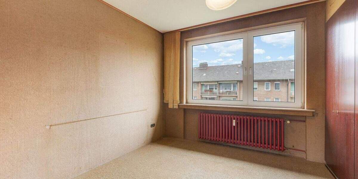 Gut geschnittene 2-Zimmer-Wohnung mit Entwicklungspotential in Krefeld Inrath Kliedbruch 2 zimmer