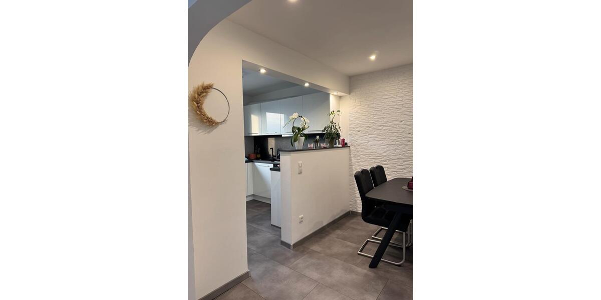 Moderne 3,5-Zimmer Wohnung mit Balkon 3.5 zimmer