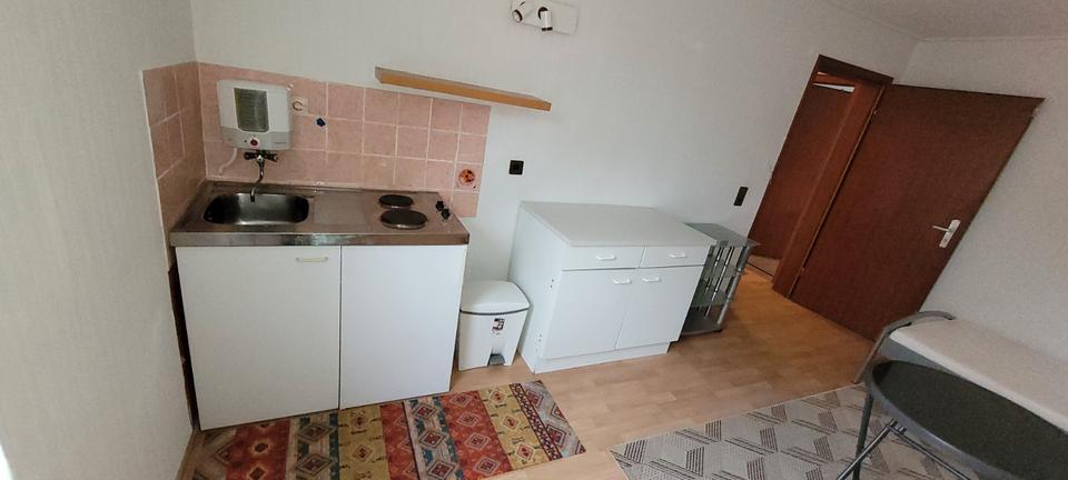 Etagenwohnung Duisburg Laar - 1 Zimmer, 25 m&sup2;, 300&euro; | Angebot:26224997