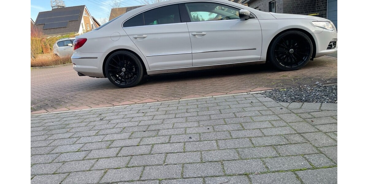 VW Passat CC 155.000 km 9.900 &euro; Hünxe 46569