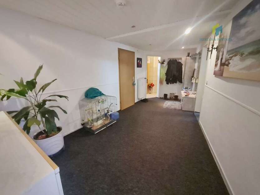 Wohnung zum Kaufen in Oberhausen 175.000 € 137 m² 5 zimmer