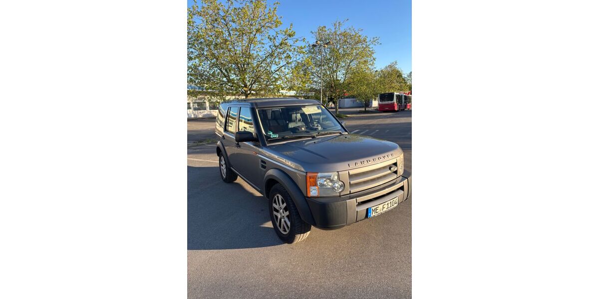 Land Rover Discovery 217.493 km 7.900 &euro; Düsseldorf 40468