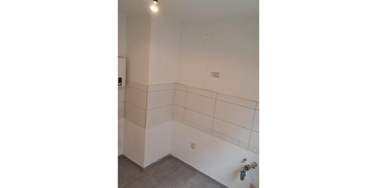 Erdgeschoßwohnung Duisburg Duisburg-Mitte - 1.5 Zimmer, 32 m&sup2;, 480&euro; | Angebot:25571240