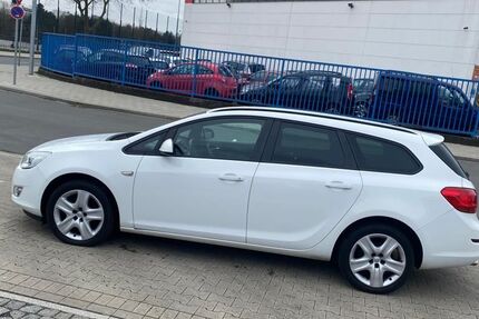 Opel Astra 137.030 km 6.999 &euro; Düsseldorf 40599