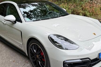 Porsche Panamera 28.097 km 87.000 &euro; Düsseldorf 40212