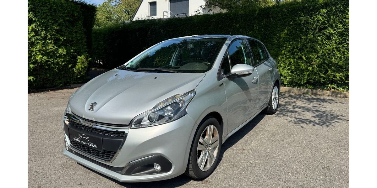 Peugeot 208 110.000 km 6.600 &euro; Erkrath 40699