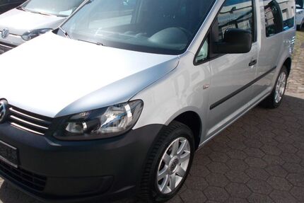 VW Caddy 132.000 km 9.500 &euro; Bochum 44809