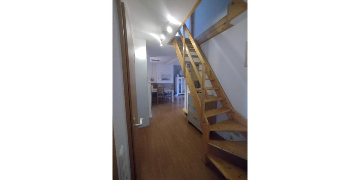 75 qm Dachgeschosswohnung, Einzelgarage und Garten in OB - Heide 3.5 zimmer