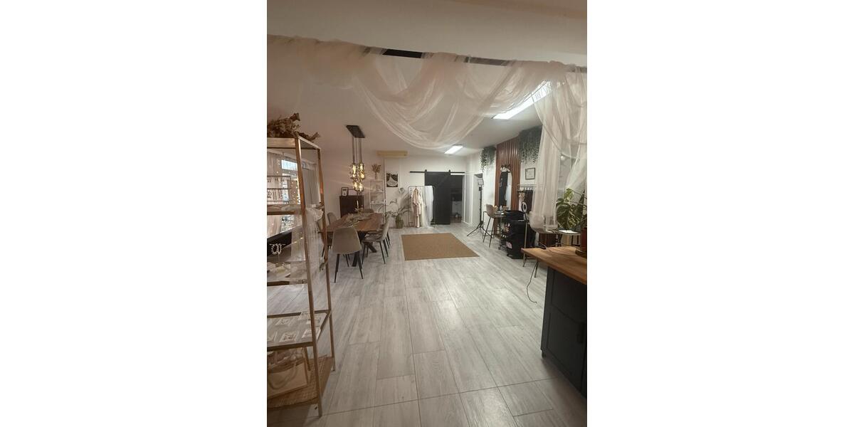 Räumlichkeiten zu vermieten Untermiete Co-working Space zimmer