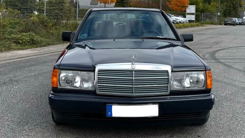 Mercedes-Benz 190 170.300 km 4.000 &euro; Düsseldorf 40239