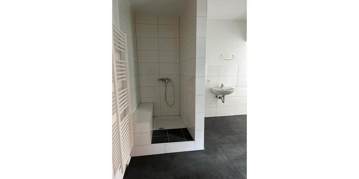 Erdgeschoßwohnung Gelsenkirchen Resse - 4 Zimmer, 125 m&sup2;, 1.375&euro; | Angebot:25291676