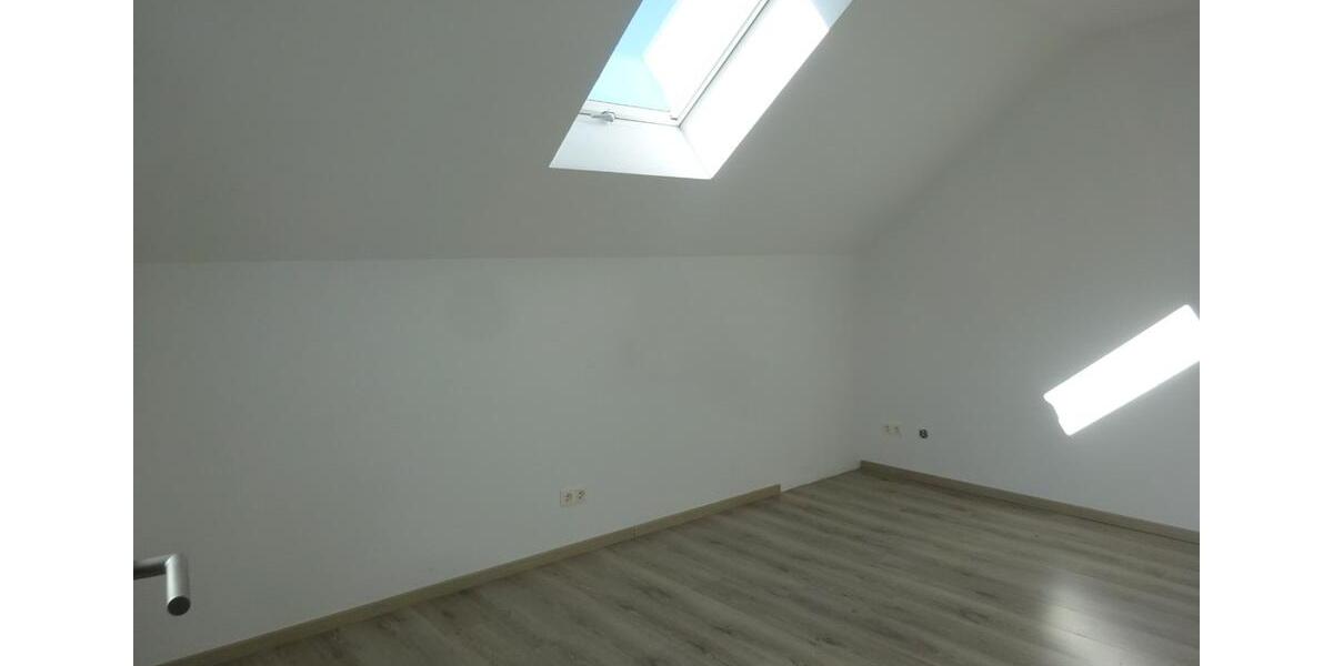 Einfamilienhaus Neukirchen-Vluyn Vluyn - 7 Zimmer, 220 m&sup2;, 599.000&euro; | Angebot:24813142