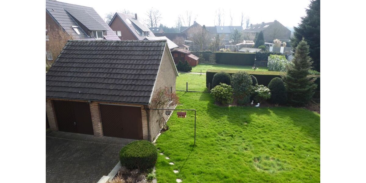 Provisionsfrei* Geräumiges, solides 2-FH mit Keller in Top Lage !!! - Zweifamilienhaus Wesel | Angebot:25566115