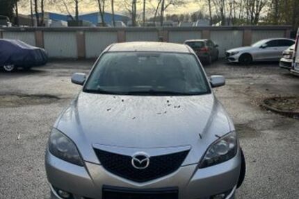 Mazda 3 136.000 km 2.500 &euro; Essen 45144