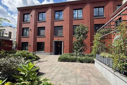 Wohnung Düsseldorf - 5 Zimmer, 198 m&sup2;, 8.000&euro; | Angebot:27419948