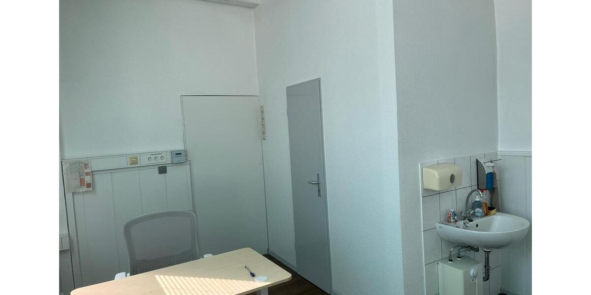 Gewerbeobjekt Duisburg - 660&euro; | Angebot:26061363