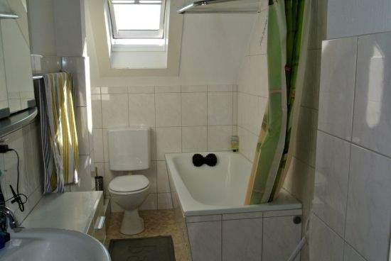 Etagenwohnung Mülheim an der Ruhr Speldorf - 2 Zimmer, 45 m&sup2;, 300&euro; | Angebot:24766455